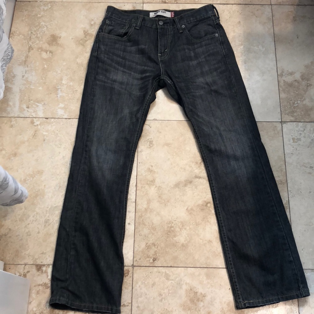 Levi’s bootcut jeans